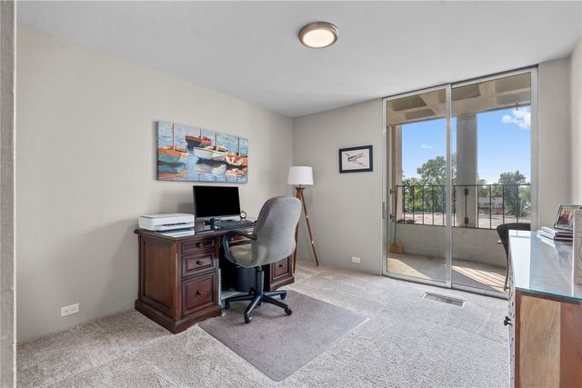 2222 1st Avenue NE 303, Cedar Rapids, IA 52402