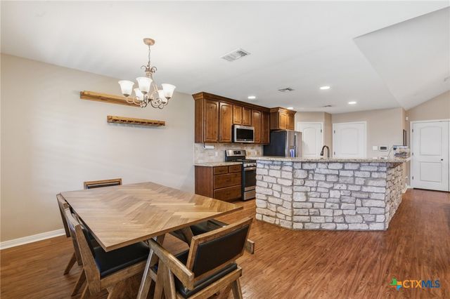 306 Tuscany Drive, Victoria, TX 77904