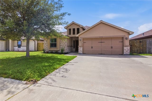 306 Tuscany Drive, Victoria, TX 77904