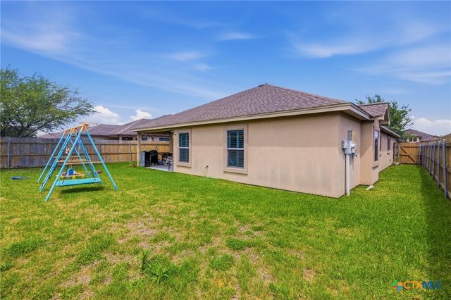 306 Tuscany Drive, Victoria, TX 77904