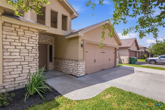 306 Tuscany Drive, Victoria, TX 77904