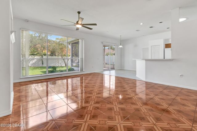 472 Quail Hill Drive, Debary, FL 32713