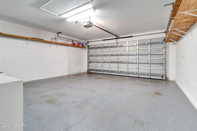 472 Quail Hill Drive, Debary, FL 32713