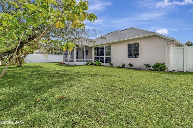 472 Quail Hill Drive, Debary, FL 32713