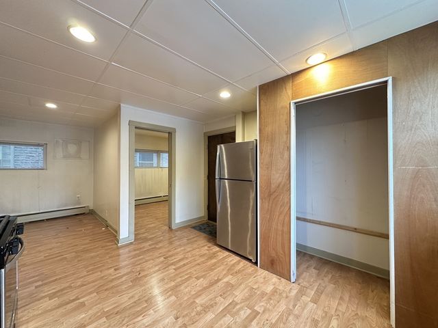 3734 W Wabansia Avenue 1F, Chicago, IL 60647