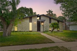 4505 Cobblestone, Corpus Christi, TX 78411