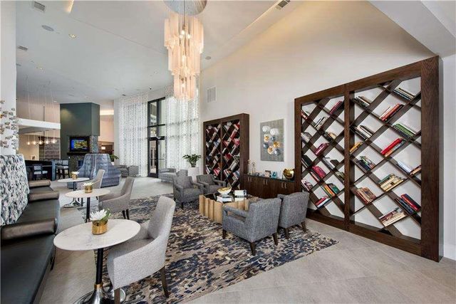 658 Lindbergh Drive 1426, Atlanta, GA 30324