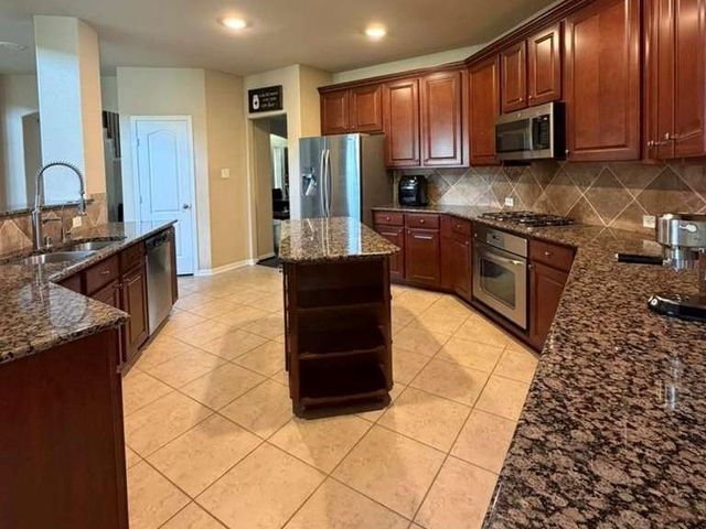 6846 Fitzgerald Court, Sugar Land, TX 77479