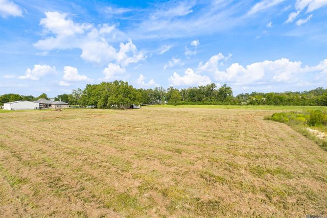43391 Stevens Rd, Gonzales, LA 70737