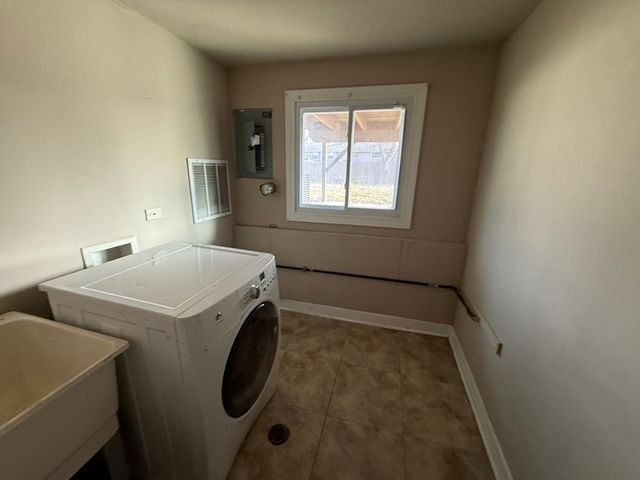 3511 Laurel Lane, Hazel Crest, IL 60429