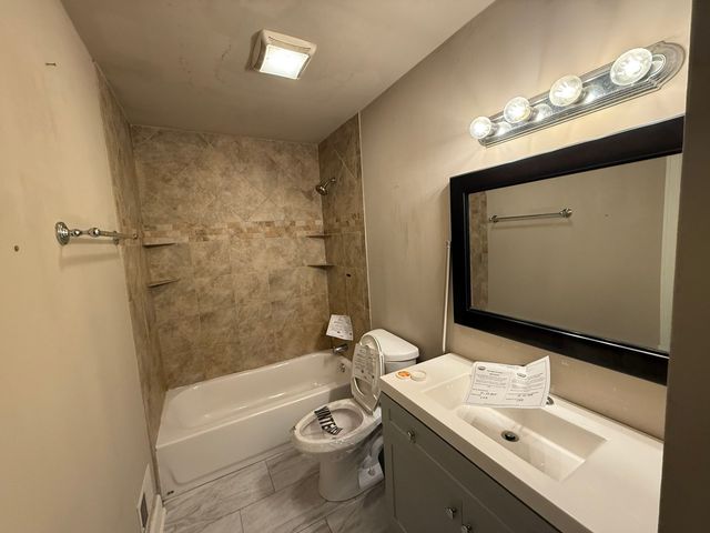 3511 Laurel Lane, Hazel Crest, IL 60429