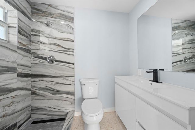 3220 NE 7TH Place 3, Pompano Beach, FL 33062