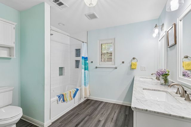 7519 Larchview Drive, Dallas, TX 75254