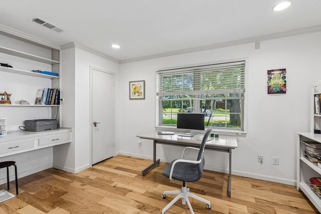 7519 Larchview Drive, Dallas, TX 75254