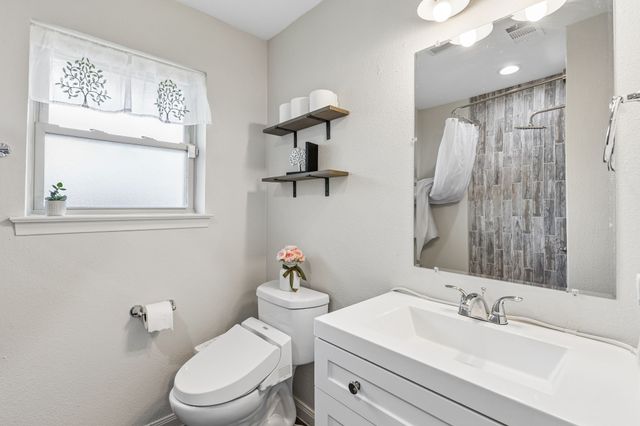 7519 Larchview Drive, Dallas, TX 75254