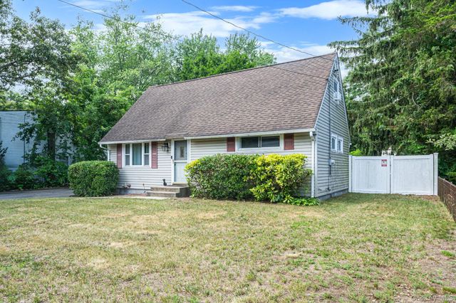 48 Marshall Drive, Selden, NY 11784