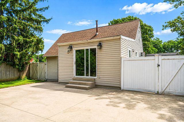 48 Marshall Drive, Selden, NY 11784