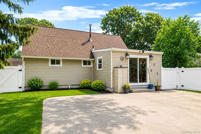 48 Marshall Drive, Selden, NY 11784