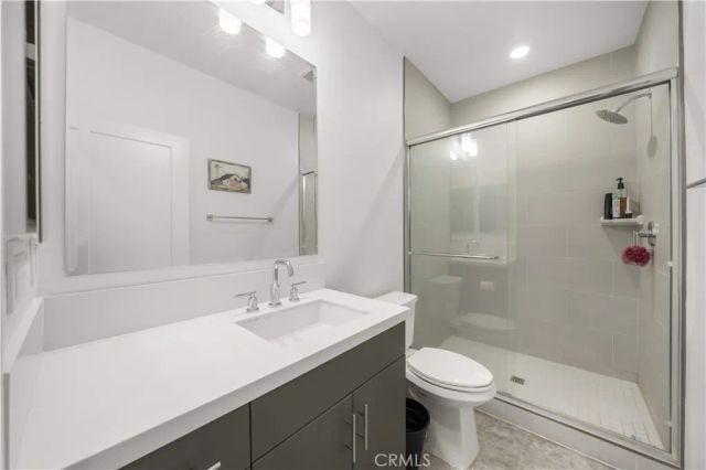 226 Niebla, Mission Viejo, CA 92692