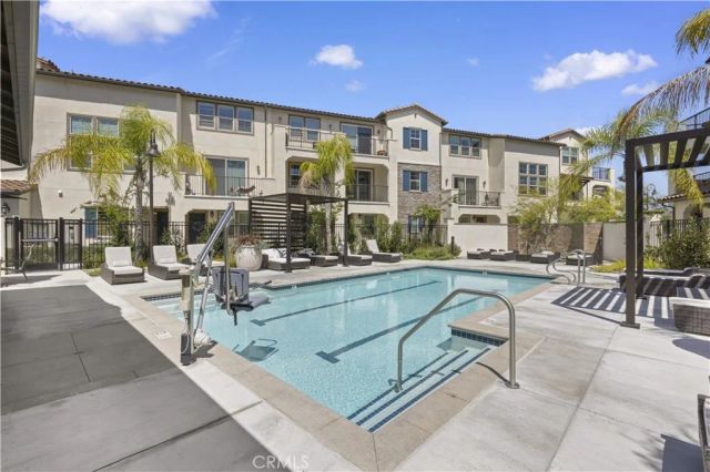226 Niebla, Mission Viejo, CA 92692