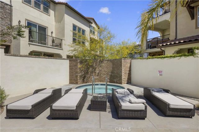 226 Niebla, Mission Viejo, CA 92692