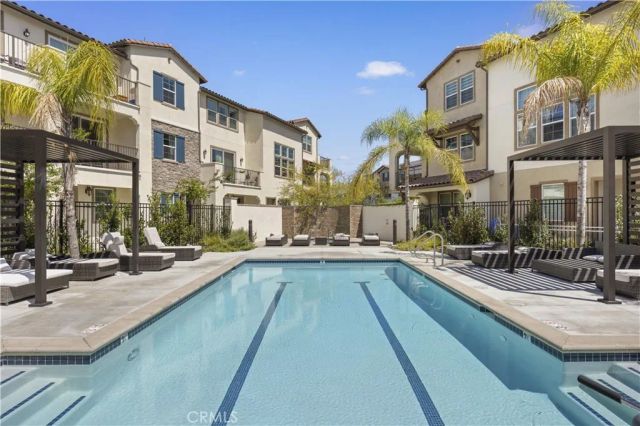 226 Niebla, Mission Viejo, CA 92692