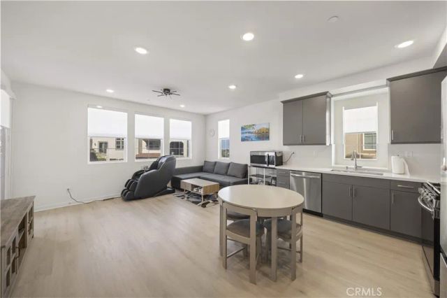 226 Niebla, Mission Viejo, CA 92692
