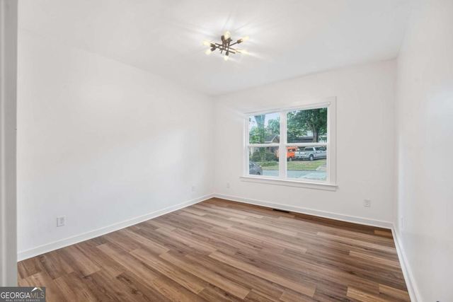 708 Rochelle Drive SW, Atlanta, GA 30310
