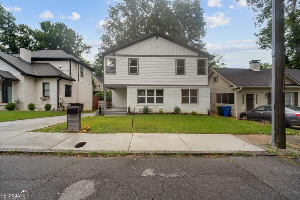 708 Rochelle Drive SW, Atlanta, GA 30310