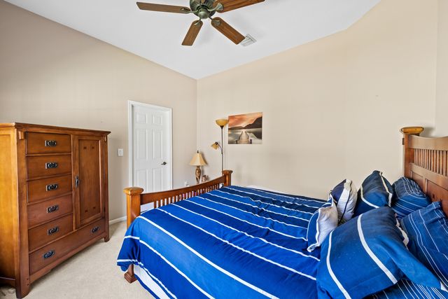8027 N Savannah Circle, Davie, FL 33328