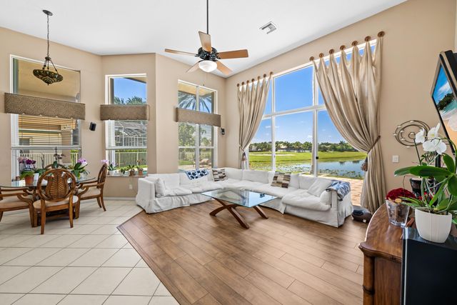 8027 N Savannah Circle, Davie, FL 33328