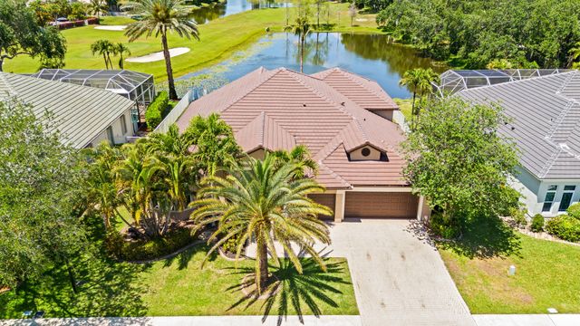 8027 N Savannah Circle, Davie, FL 33328