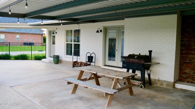 7421 W Congress Street, Duson, LA 70529