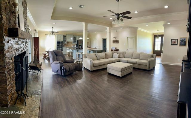 7421 W Congress Street, Duson, LA 70529