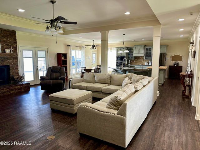 7421 W Congress Street, Duson, LA 70529