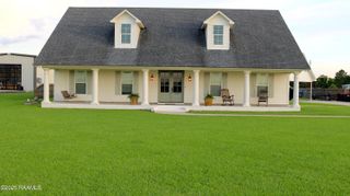 7421 W Congress Street, Duson, LA 70529