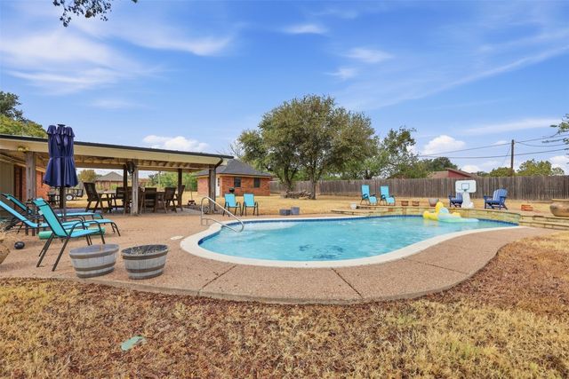 112 Fairway Drive, Willow Park, TX 76087
