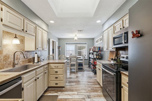 112 Fairway Drive, Willow Park, TX 76087