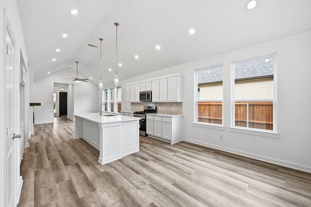 3010 Templegate Court, Crandall, TX 75114