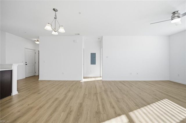 1509 Waitsel Dr Unit 204, Chesapeake, VA 23320