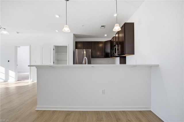 1509 Waitsel Dr Unit 204, Chesapeake, VA 23320