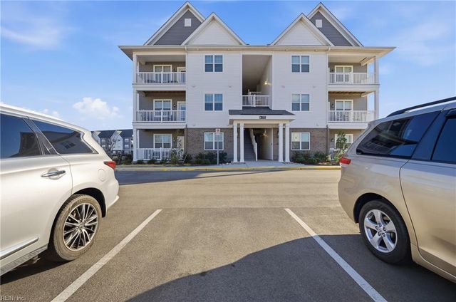 1509 Waitsel Dr Unit 204, Chesapeake, VA 23320