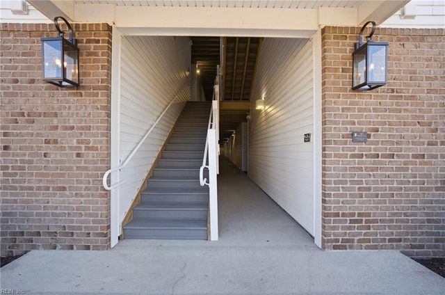 1509 Waitsel Dr Unit 204, Chesapeake, VA 23320