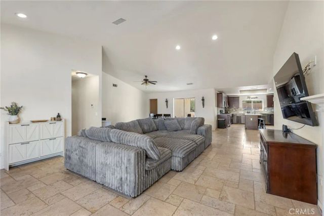 57731 San Tropeze, Yucca Valley, CA 92284