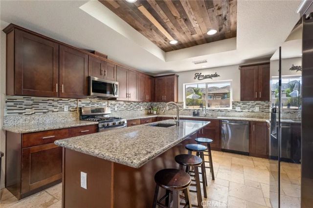 57731 San Tropeze, Yucca Valley, CA 92284