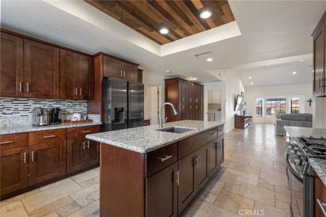 57731 San Tropeze, Yucca Valley, CA 92284