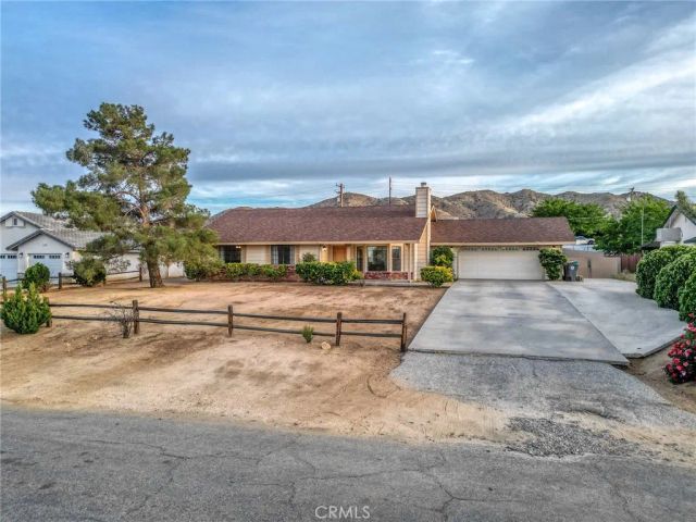 57731 San Tropeze, Yucca Valley, CA 92284