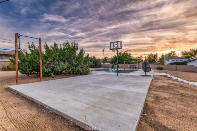 57731 San Tropeze, Yucca Valley, CA 92284