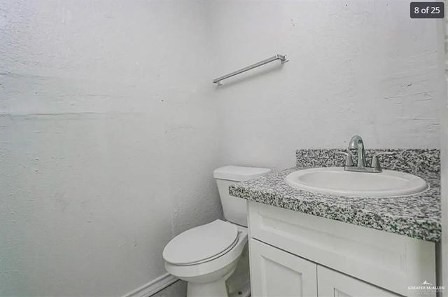 720 E Sugarcane Drive, Weslaco, TX 78599