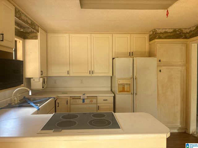 1006 SHADY LANE, Jasper, AL 35503